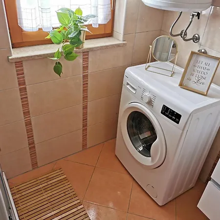 Mango Apartment Fažana