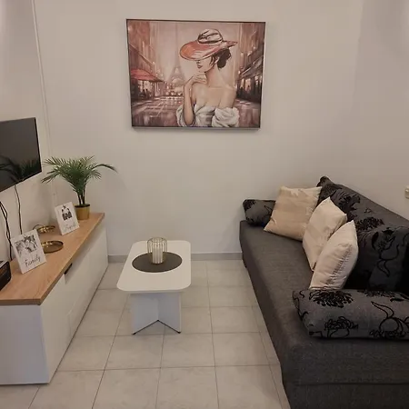 Apartment Mango *