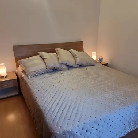 Mango Apartment *