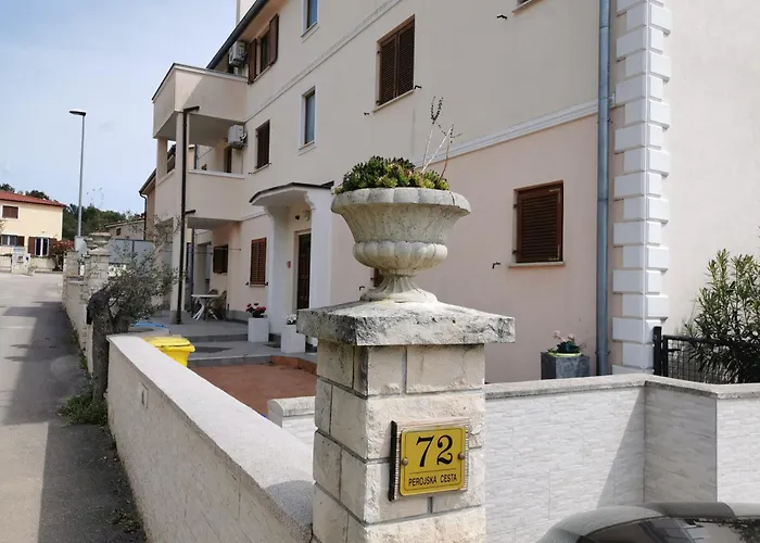 Mango Apartman Fazana