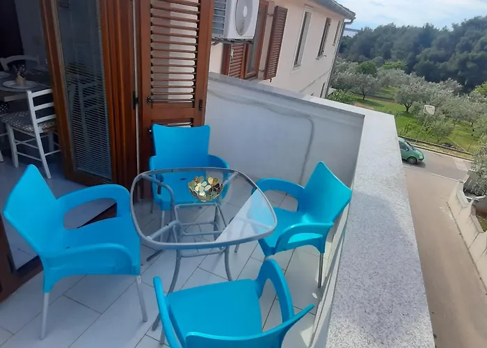 Daire Mango Fažana